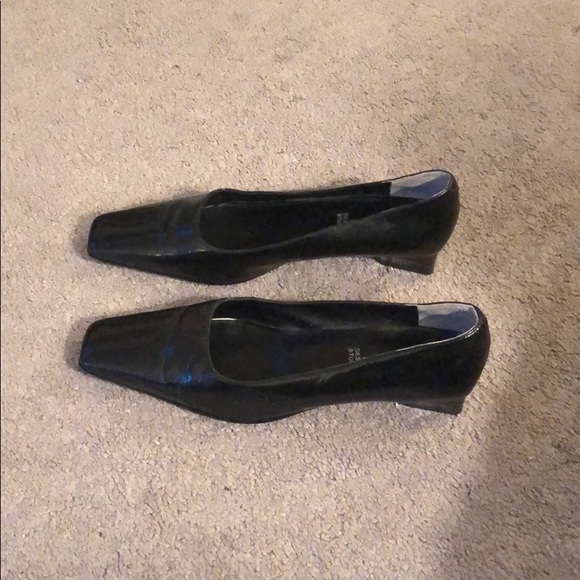 Black Work or Dress Shoe - Picture 2 of 5